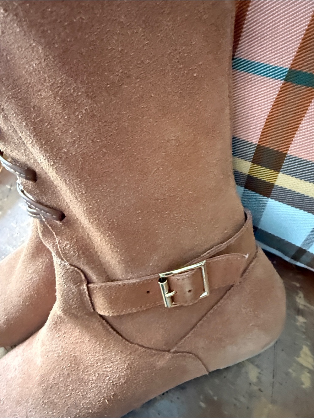 Colin Stuart Suede Fringe Boots - Picture 4 of 13